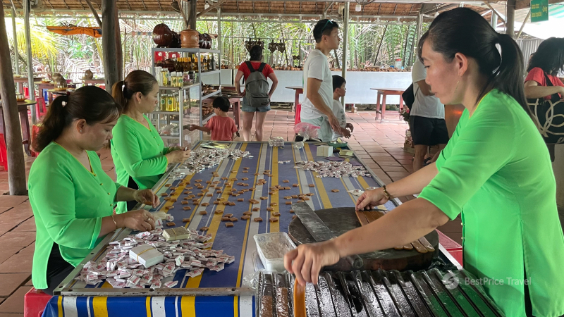 Take part in coconut workshop