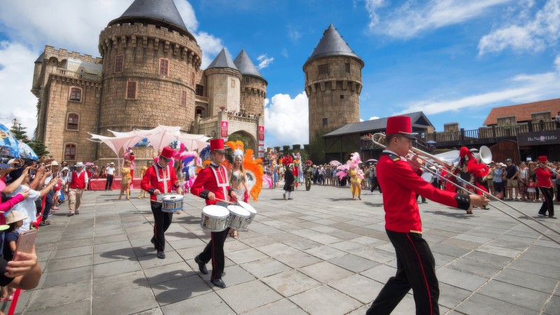 Central Vietnam Da Nang, Hoi An & Ba Na Hills 5 Days