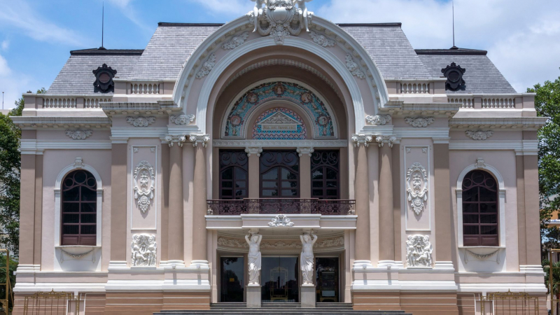 Day 2 Admire The Unique Architecture Of Saigon Opera House